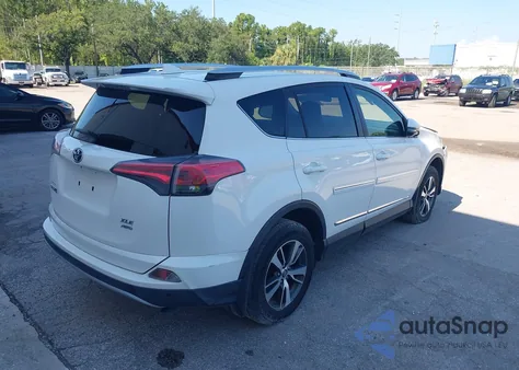 2016 Toyota Rav4 Xle z USA, uszkodzony, nr VIN JTMRFREV3GJ071034